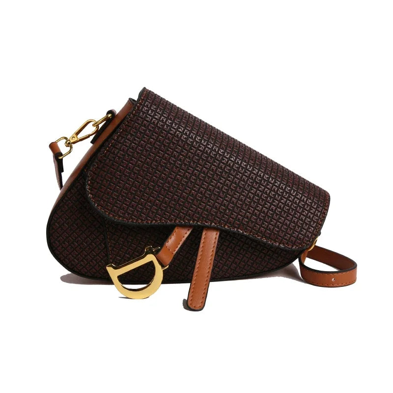 Luxury Popular Shoulder Bag | Designer Tote Purse & Ladies Elegant Chain Strap Crossbody Bag (Suitable for Daily Use) Luxegan