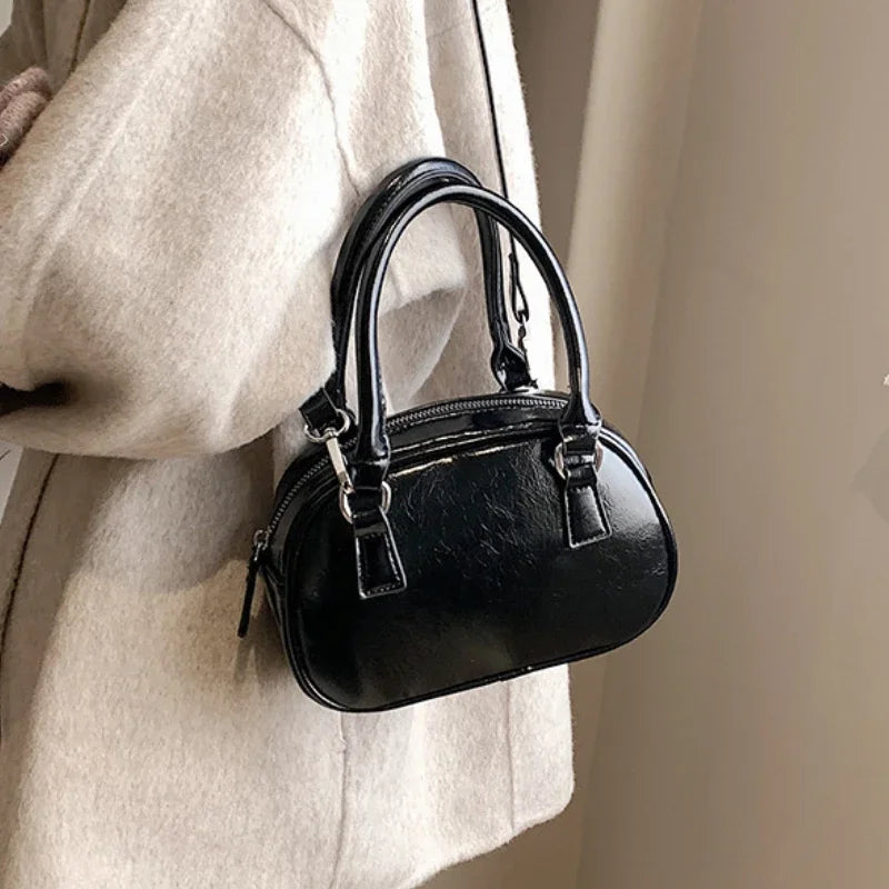 Retro Small Bag | New Autumn/Winter Messenger & Square Sling Bag Luxegan