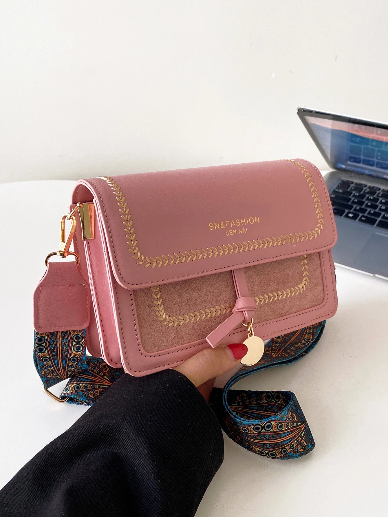 Small Square Satchel | Versatile Wide-Strap Crossbody Bag Luxegan