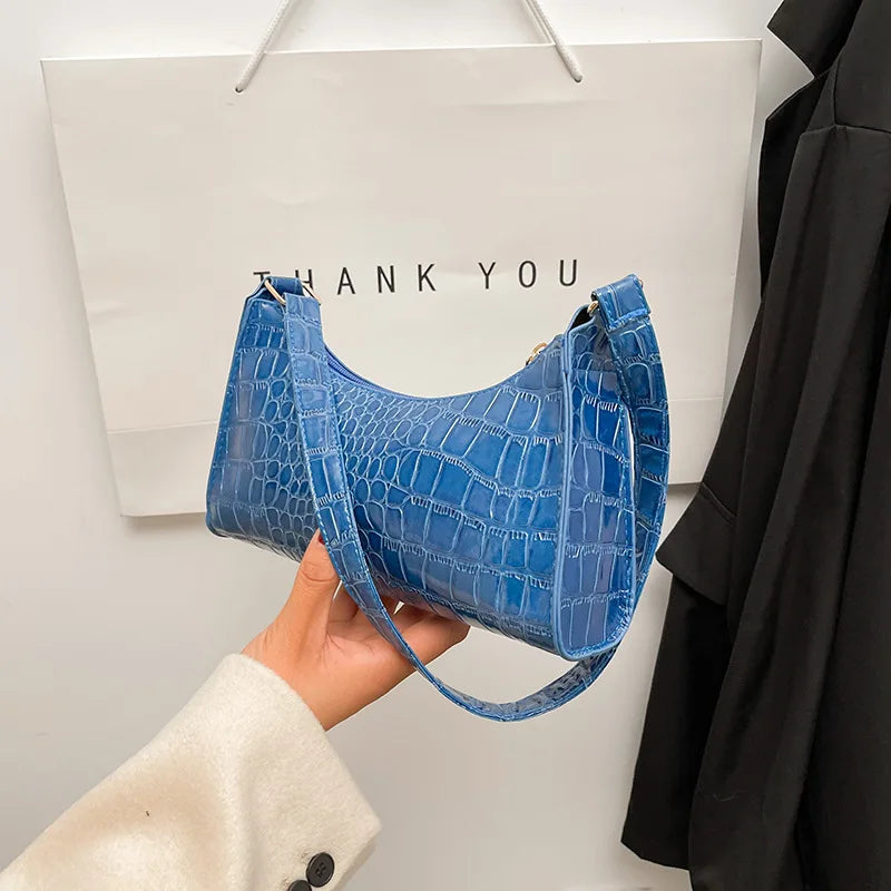 Fashion Exquisite Shoulder Bag | Retro Casual Women's Tote & Female Leather Solid Color Chain Handbag (Small Square Armpit Bag) Luxegan