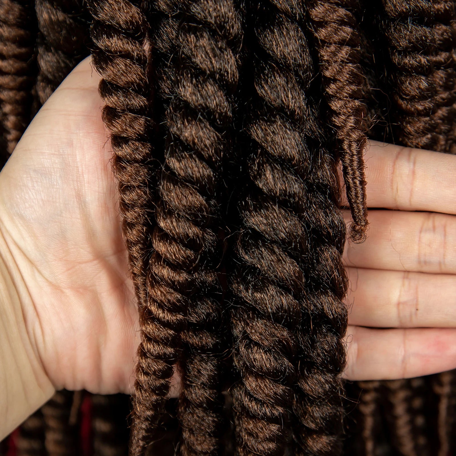 16" Twist Knotless Braids Wig | HD Full Lace | Baby Hair | Natural Look Luxegan