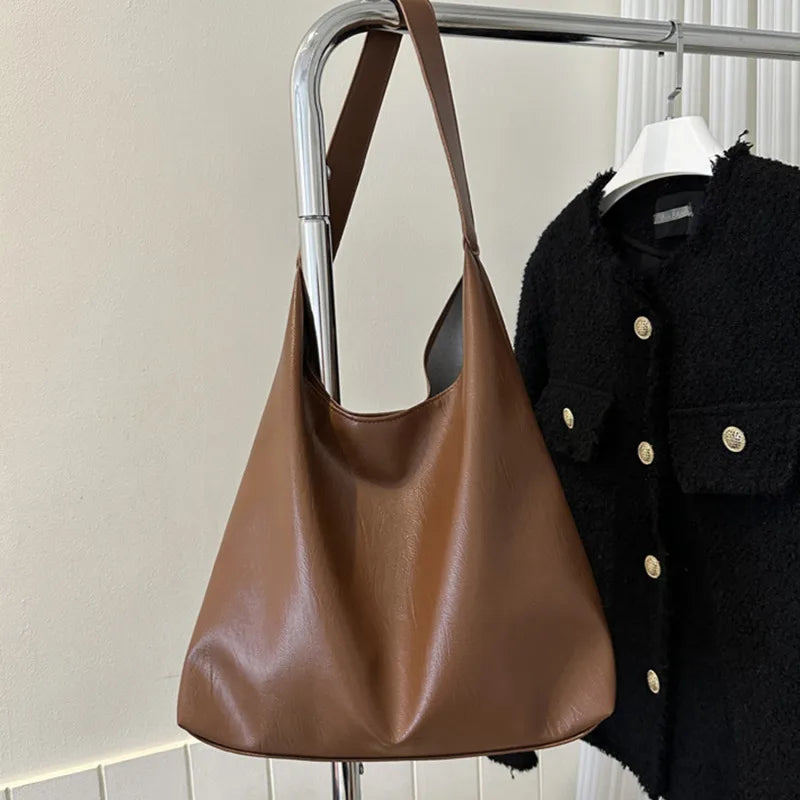 Vintage Soft PU Leather Ladies Shoulder Bag | Commuter Large Handbag & Women's Versatile Tote Underarm Bag (Quality Design)