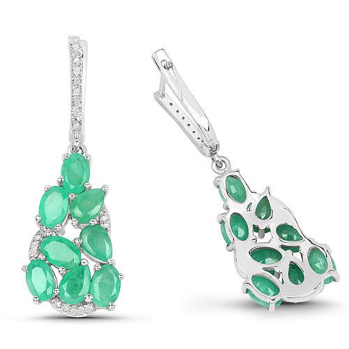 Pendientes de Plata de Ley .925 con Esmeralda Genuina de 6.69 Quilates y Diamantes Blancos