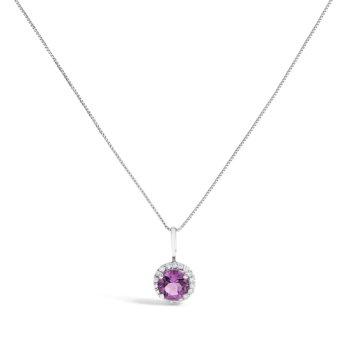Juego de Joyas de Oro Blanco de 10K con Amatista Morada y Diamantes de 3/8 Cttw en Halo (Pendientes, Colgante y Anillo)