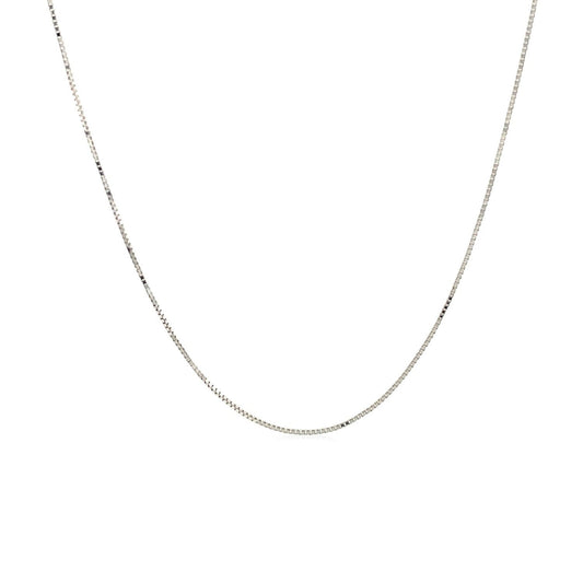 Cadena clásica de oro blanco de 10k (0,45 mm)