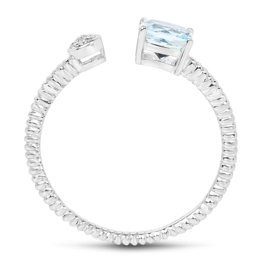Anillo de oro blanco de 14K con aguamarina genuina de 0,52 quilates y diamantes blancos