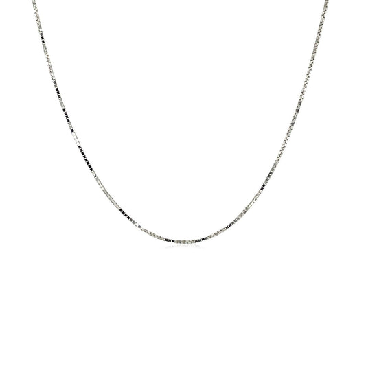 Cadena de oro blanco de 18k, eslabón cuadrado, 0,6 mm