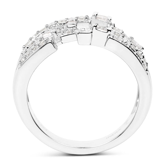 Anillo de Plata de Ley .925 con Diamante Blanco Genuino de 0,60 Quilates
