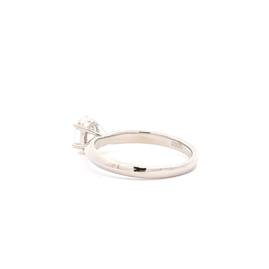 Moissanita natural de 0,88 ct. Plata de ley