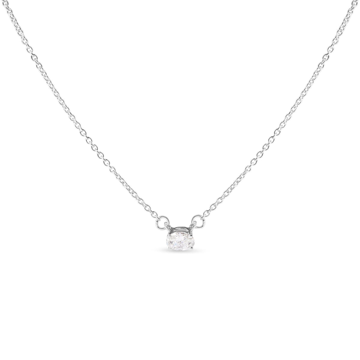 Collar con colgante de oro blanco de 14 quilates y 1/4 quilates de diamante cultivado ovalado solitario en horizontal de 18" (color G-H, claridad VS2-SI1)