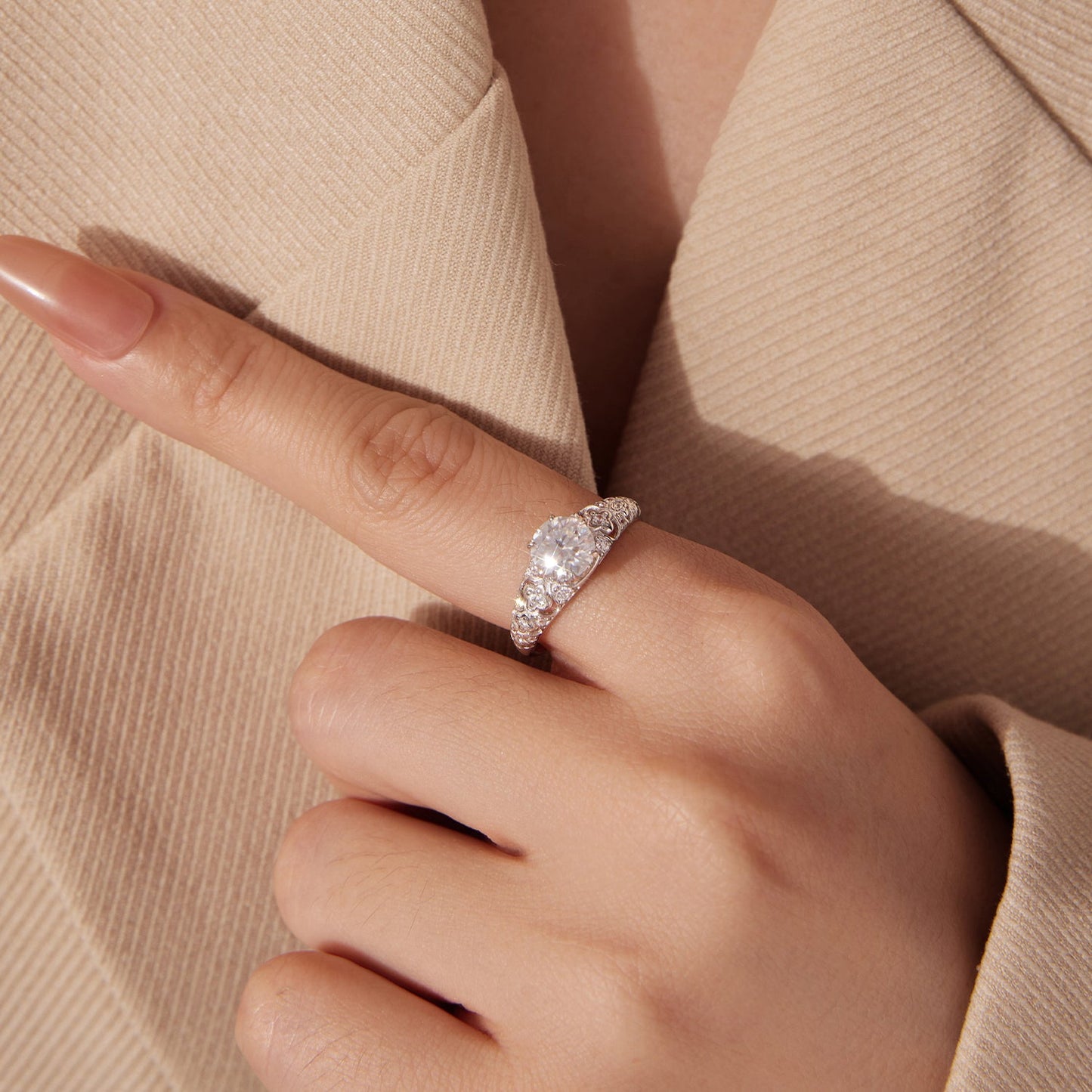 925 Sterling Silver Moissanite 0.65 Carat Ring Size 6 for Women