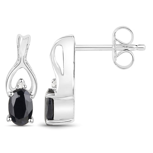 Pendientes de plata de ley .925 bañados en oro blanco de 14 quilates con zafiro negro auténtico de 1.11 quilates y diamantes blancos