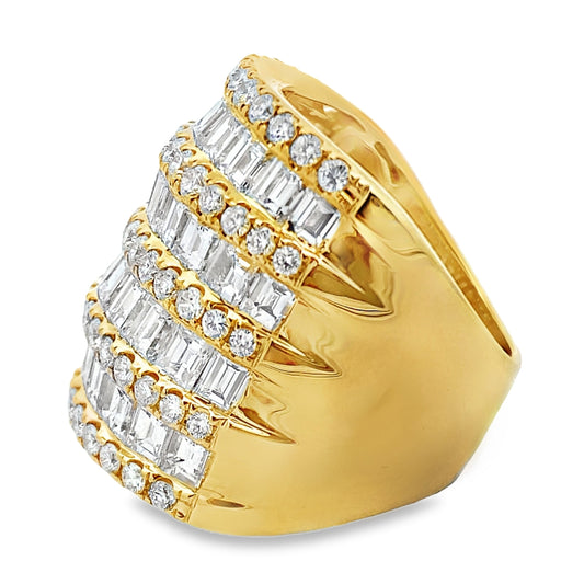 Anillo de Diamantes de 6.65ct Oro Amarillo de 18kt