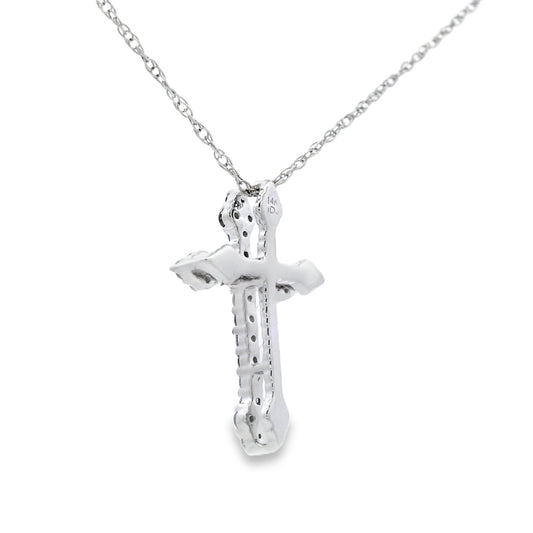 Colgante de cruz religiosa con diamantes de .16 quilates en oro blanco de 14 quilates