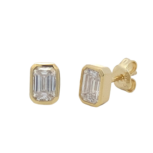 Pendientes de moissanita con baño de oro