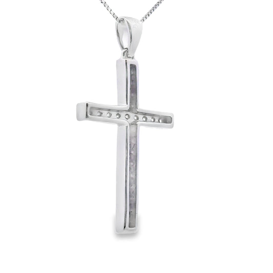 Colgante religioso de cruz de oro blanco de 14 quilates con diamantes de 0,22 quilates