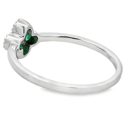 Anillo de esmeralda y diamante de 0,15 ct en oro blanco de 10 kt