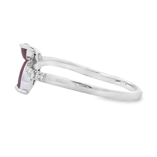 Anillo de oro blanco de 14 K con rubí y diamante de 0,35 ct