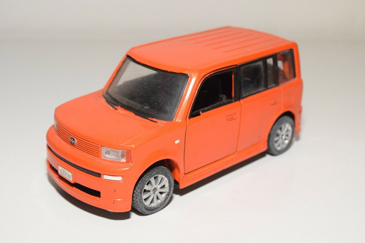 Maisto, Fresh Metal Toy Cars