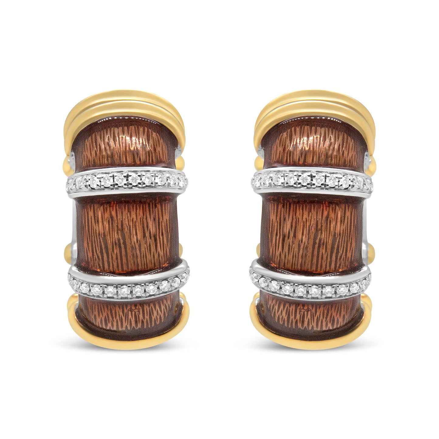 Pendientes de aro Huggie de plata de ley .925 con baño de oro amarillo y blanco de 18 quilates, esmalte marrón transparente y diamantes redondos de 9/10 Cttw (color F-G, claridad VS1-VS2)