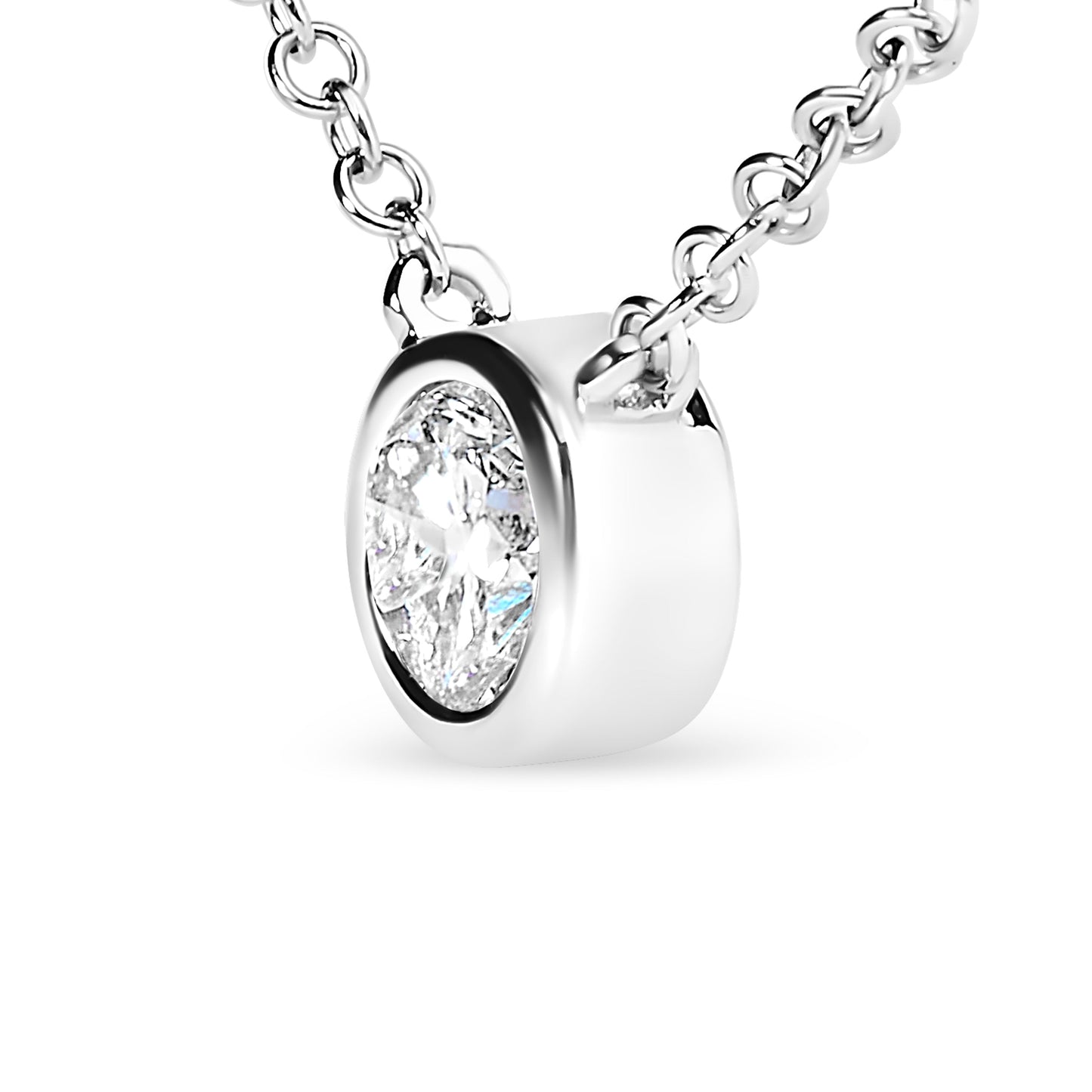 Collar con colgante de oro blanco de 14K con diamante de laboratorio de 1/2 ct. engastado en bisel moderno de 40.64 cm - 45.72 cm (color F-G, claridad VS2-SI1)