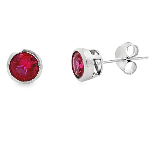 Pendientes de rubí creados de 0,89 ct de oro blanco de 10 kt
