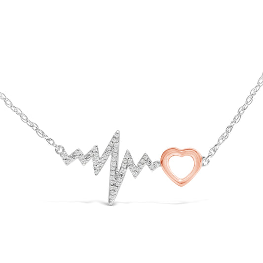 Collar de Corazón en Zig Zag con Acentos de Diamante, Plata Bañada en Oro Rosa de 14K
