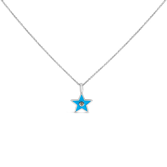 Collar con colgante de estrella de plata de ley con esmalte azul y acento de diamante