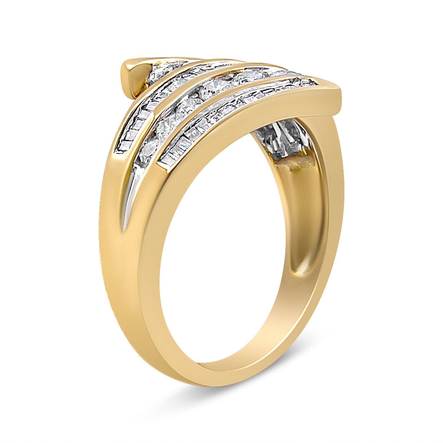 Anillo tipo banda de oro amarillo de 10 qt con diamantes redondos y talla baguette de 1 quilate (Color H-I, Claridad I1-I2) - Talla de anillo 7