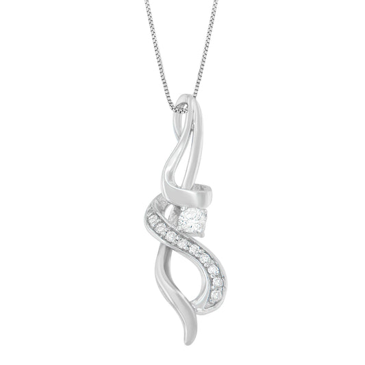 Collar con colgante en espiral de oro blanco de 10K y diamantes redondos de 1/5 quilates (J-K, I1-I2) modelo Espira