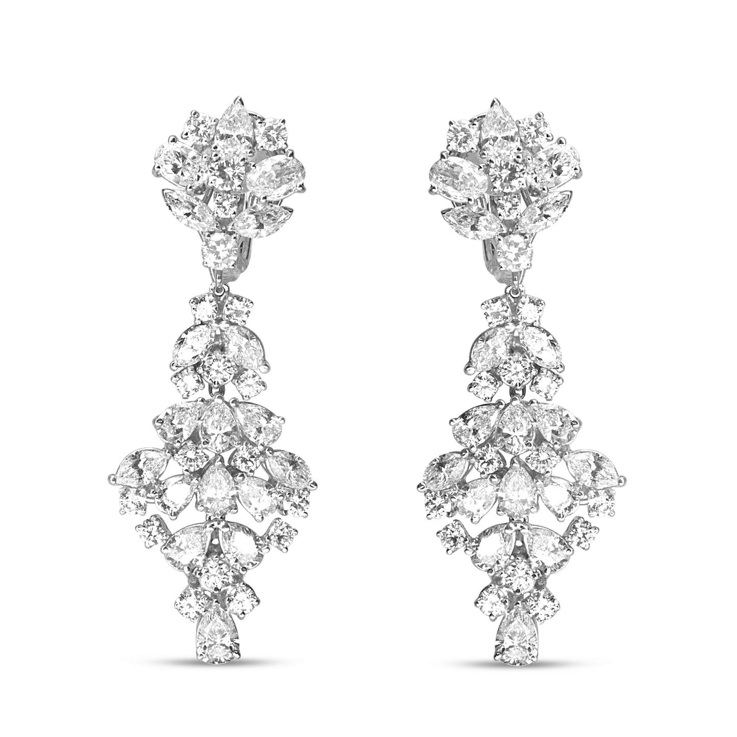 Pendientes de clip colgantes de oro blanco de 18K con racimo de diamantes de 9 1/2 quilates (color F-G, claridad VS1-VS2)