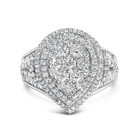 Anillo de Racimo de Triple Halo en Forma de Pera con Diamantes de 1 Cttw en Plata de Ley