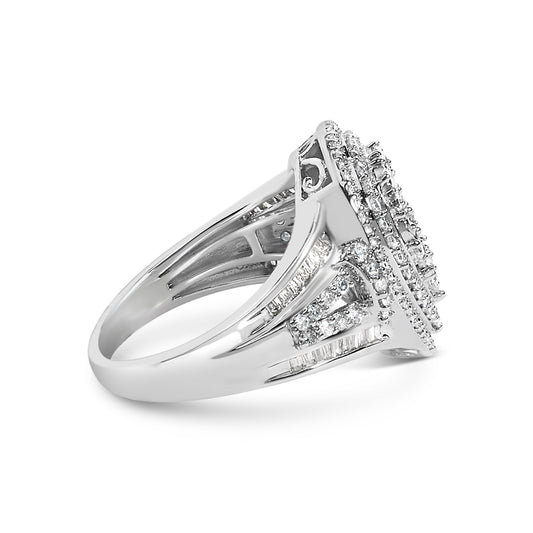Anillo de Racimo de Triple Halo en Forma de Pera con Diamantes de 1 Cttw en Plata de Ley