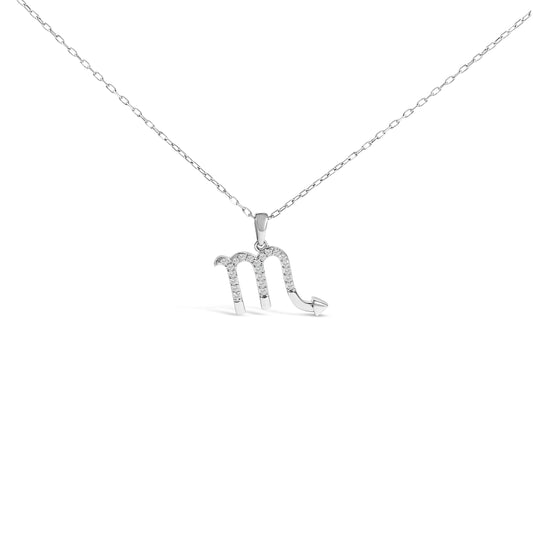 Collar con colgante de plata de ley con diamantes de 1/7 Cttw de Escorpio