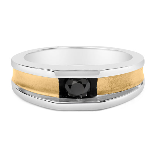 Anillo de banda de oro amarillo de 14 quilates con baño de plata esterlina y diamante negro de 1/2 quilate para hombre
