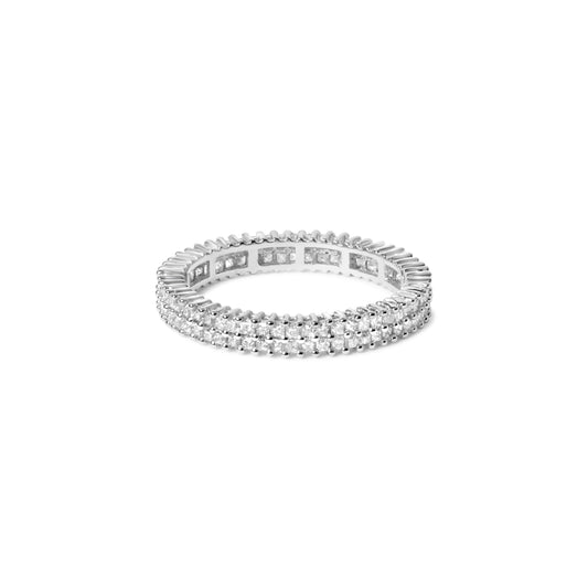 Anillo de banda de eternidad de doble fila de diamantes de corte princesa de 1,0 Cttw en oro blanco de 10K (color I-J, claridad I1-I2) - Talla 7