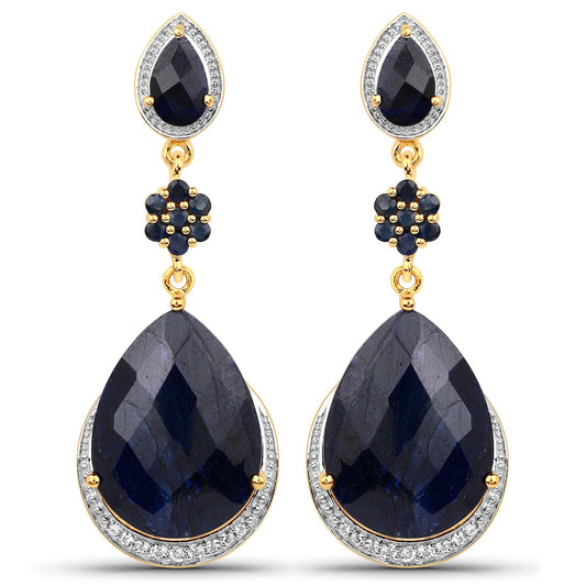 Pendientes de plata de ley .925 con zafiro teñido de 30.04 quilates, zafiro azul y topacio blanco