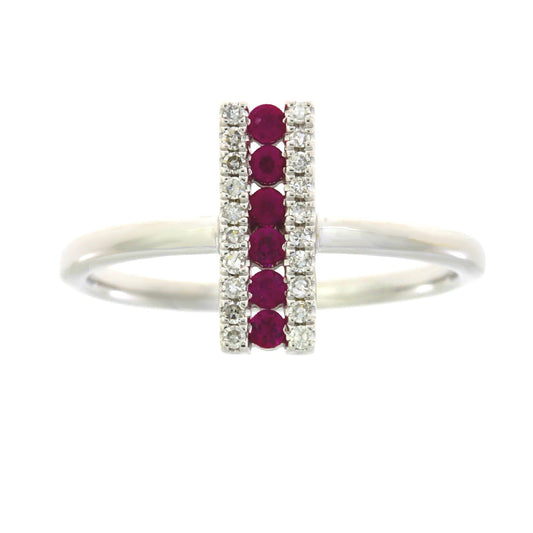 Anillo de rubí y diamante de 0,30 ct en oro blanco de 14 K