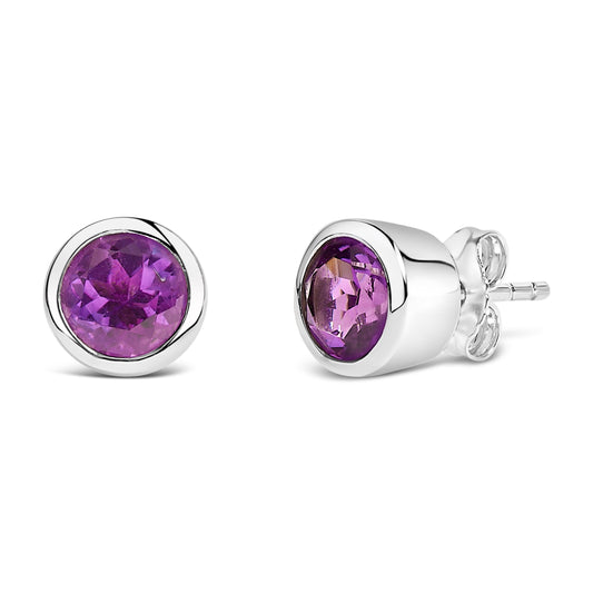 Aretes de plata de ley 925 con amatista morada creada y engaste de 6 mm