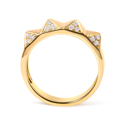Anillo de banda piramidal de oro amarillo de 14 quilates con diamantes blancos de 1/4 Cttw (color G-H, claridad SI1-SI2) - Talla 7