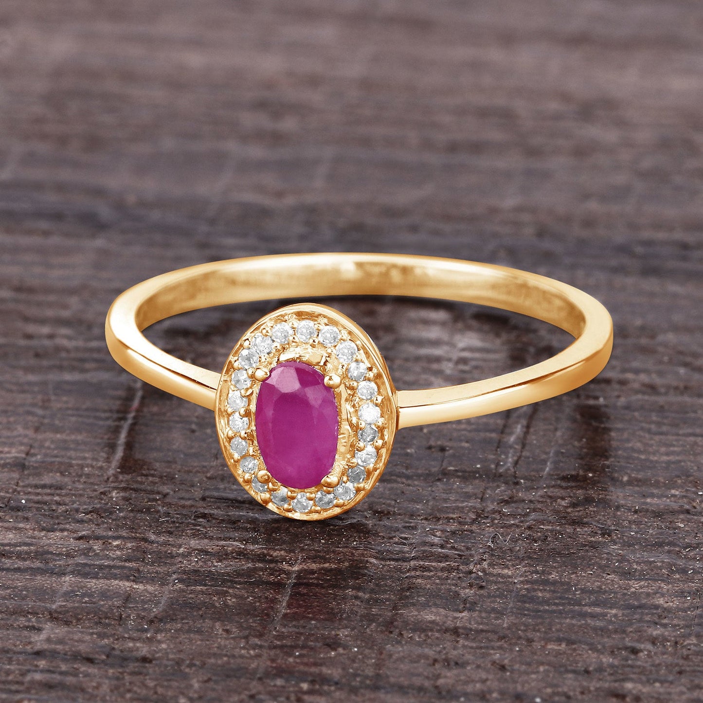 Anillo de oro amarillo de 14 quilates con rubí genuino de 0,33 quilates y diamantes blancos