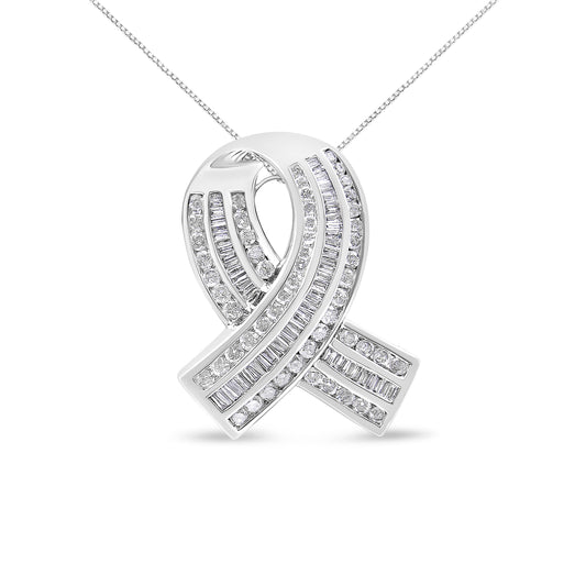 Colgante de cinta de concientización de oro blanco de 14 quilates con diamantes redondos y baguette engastados en canal de 2 5/8 Cttw (color H-I, claridad I1-I2) - Cadena no incluida