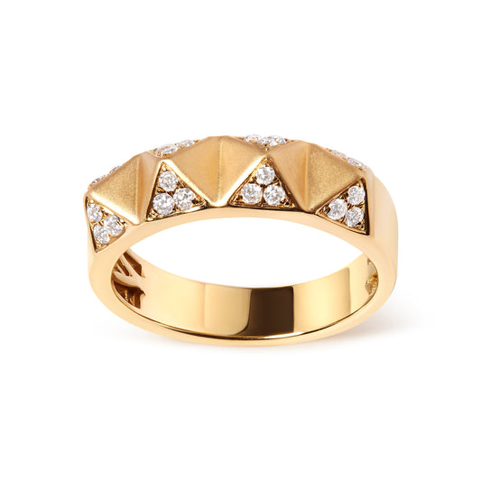 Anillo de banda piramidal de oro amarillo de 14 quilates con diamantes blancos de 1/4 Cttw (color G-H, claridad SI1-SI2) - Talla 7