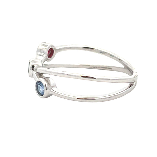 Anillo de zafiro y rubí de 0.31 ct en oro blanco de 14 KT