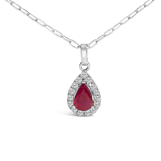 Collar con colgante de rubí rojo y diamantes de halo en forma de pera 6x4 de oro blanco de 14 quilates - 18 pulgadas