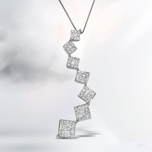 Collar con dije curvo de serpiente con diamantes de oro blanco de 10K y 1 quilate (H-I, I1-I2)
