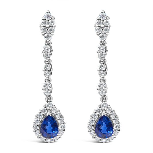Pendientes de halo colgantes de oro blanco de 18K con diamantes de 1 3/5 Cttw y zafiro azul talla pera de 7x5 mm de 1 1/3 pulgadas (color G-H, claridad VS1-VS2)