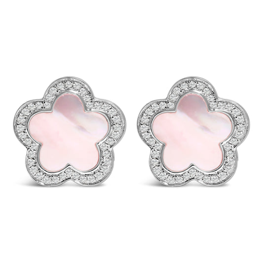 Pendientes de estrella de oro blanco de 14K con nácar y halo de diamantes de 1/5 Cttw