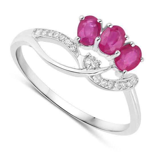 Anillo de oro blanco de 14K con rubí auténtico de 0,71 quilates y diamantes blancos