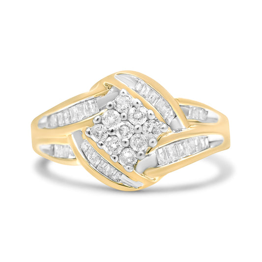 Anillo de oro blanco y amarillo de 10K con racimo de diamantes de 3/4 Cttw y diseño de remolino (Color H-I, Claridad I1-I2)